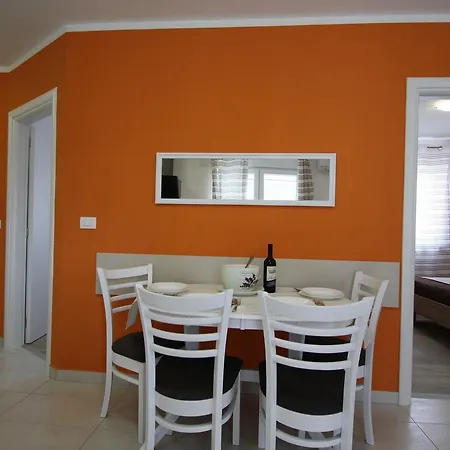 Apartamento Tea Pula